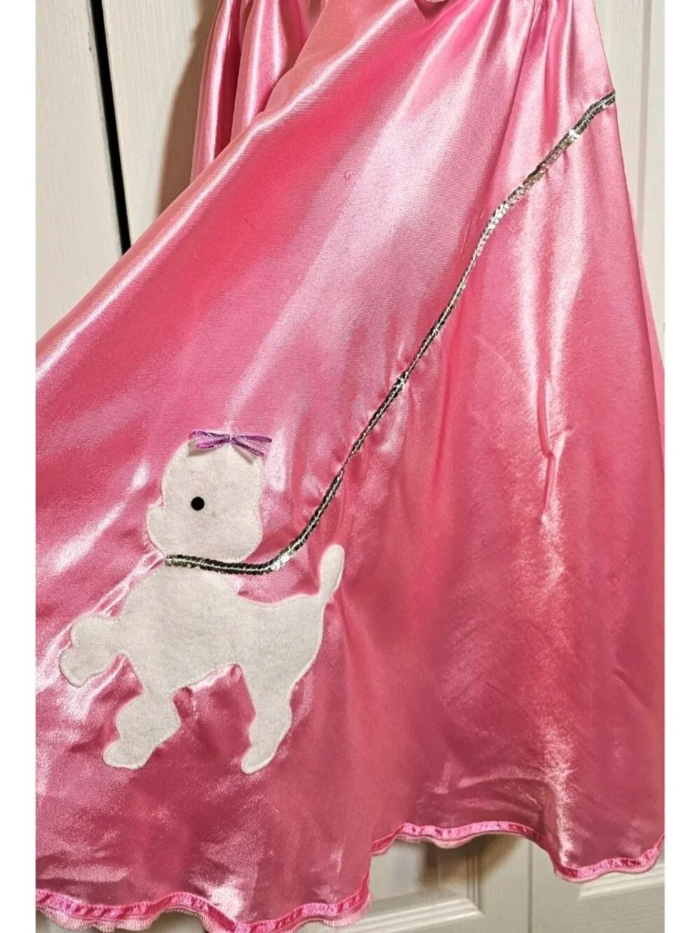 Poodle Skirt Costume Girls S/M 50s Sock Hop Glasses Scarf Halloween Pink Satin